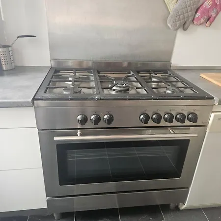 Vue Exceptionnelle Sur L'isere Et Les Montagnes *