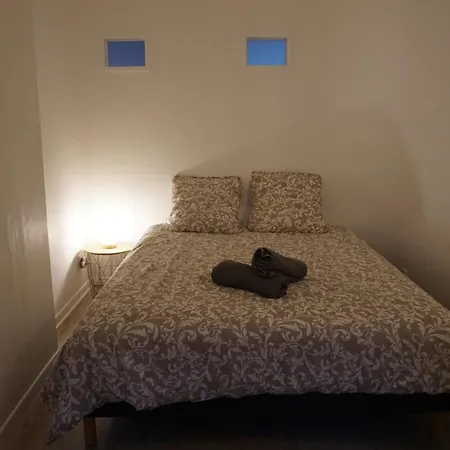 Vue Exceptionnelle Sur L'isere Et Les Montagnes *